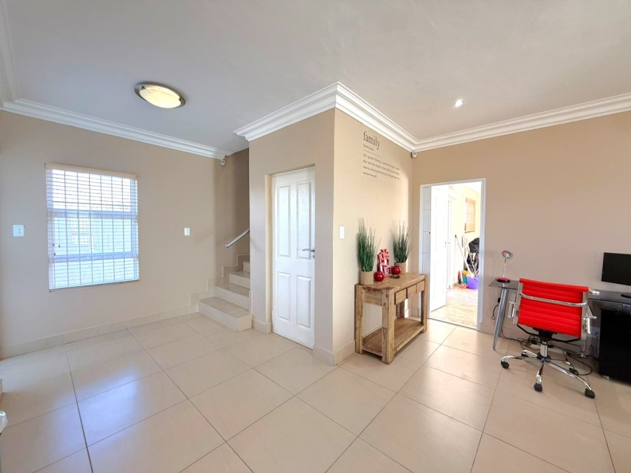 3 Bedroom Property for Sale in Shellyvale Free State